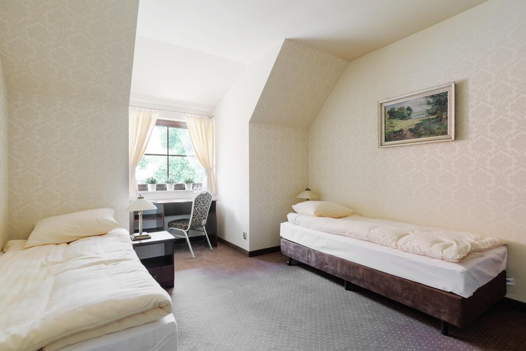 Hotel Folwark ซเกียร์ซ ห้อง รูปภาพ