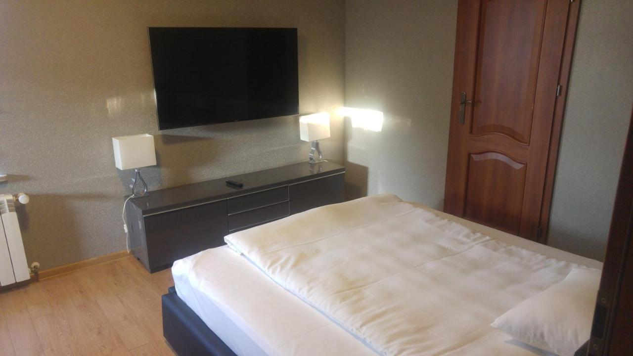 Hotel Folwark ซเกียร์ซ ภายนอก รูปภาพ